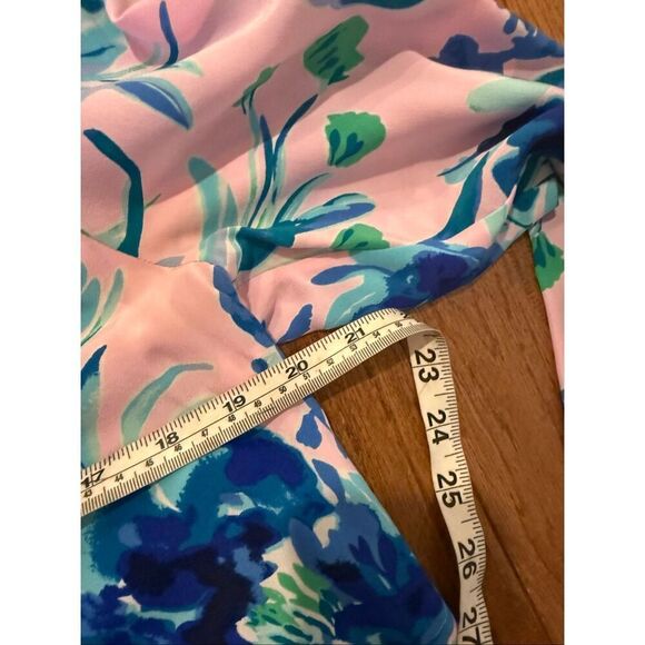 Lilly Pulitzer Elsa 100% silk popover top in sweet pea size small - Picture 9 of 10